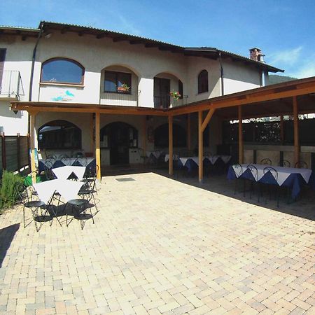 Locanda Dl'Angel Villar San Costanzo Extérieur photo