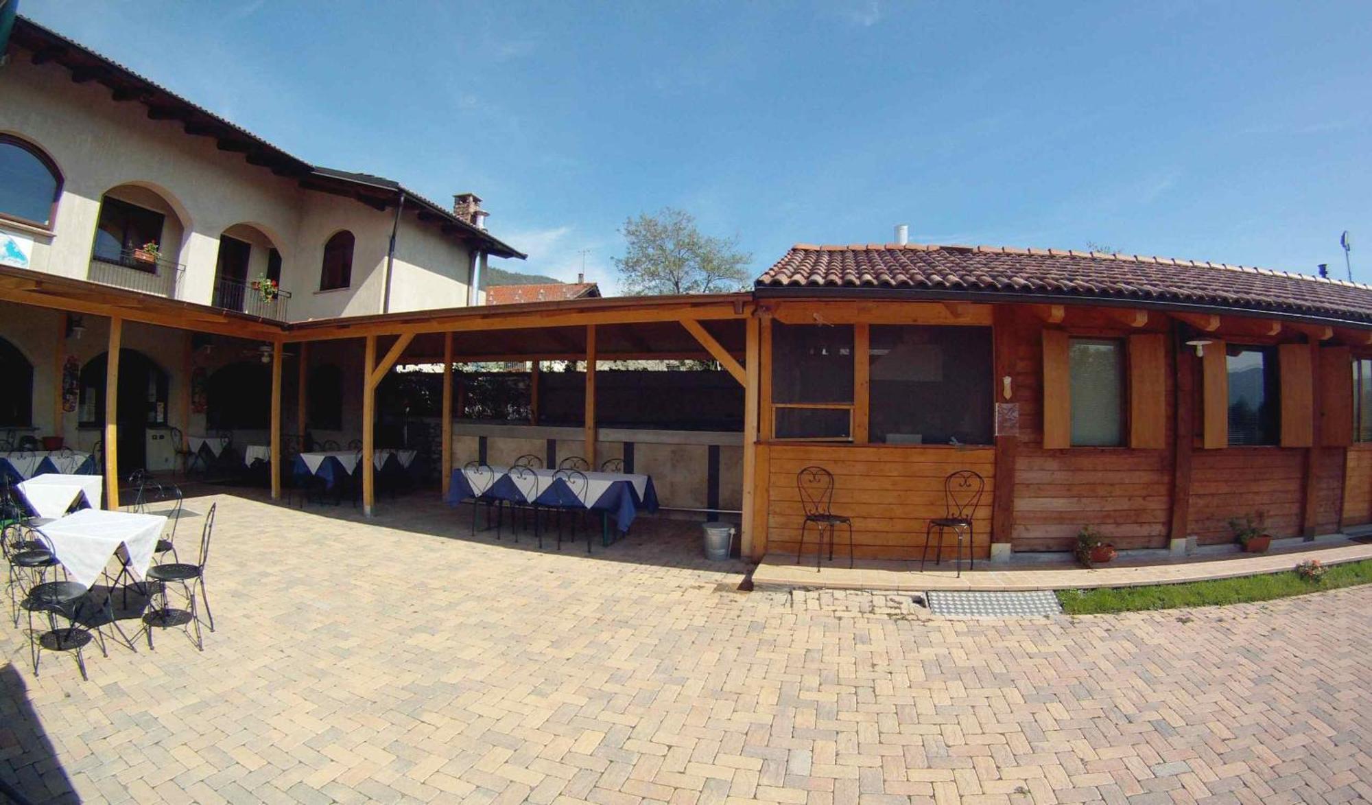 Locanda Dl'Angel Villar San Costanzo Extérieur photo
